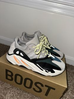 Adidas Yeezy Boost 700 Waverunner