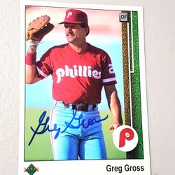 Autographed 1989 Upper Deck #534 Greg Gross -Phillies