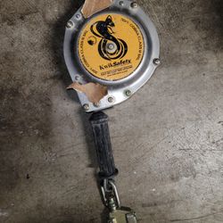 Self Retracting Life Line 