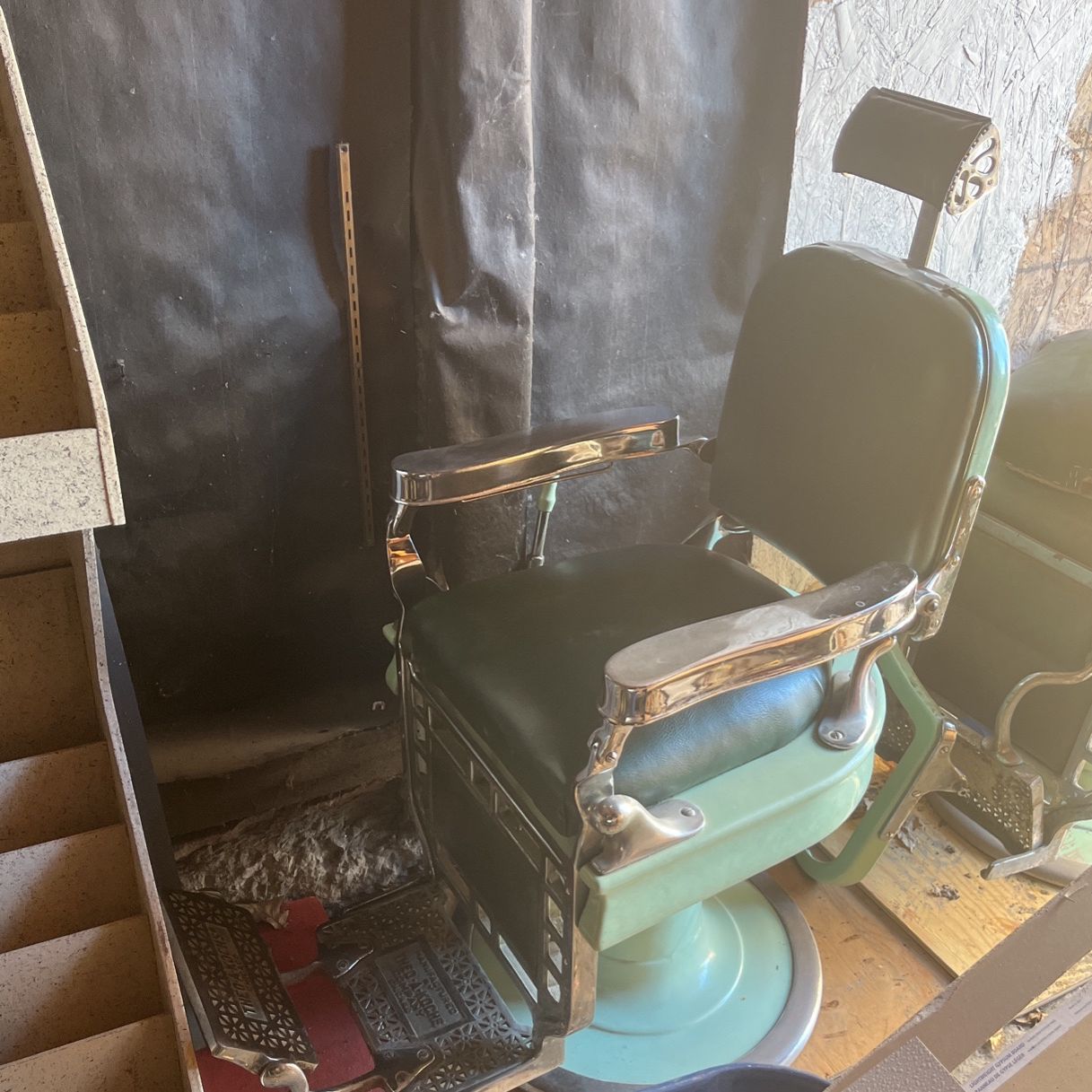 Barbers Chair 