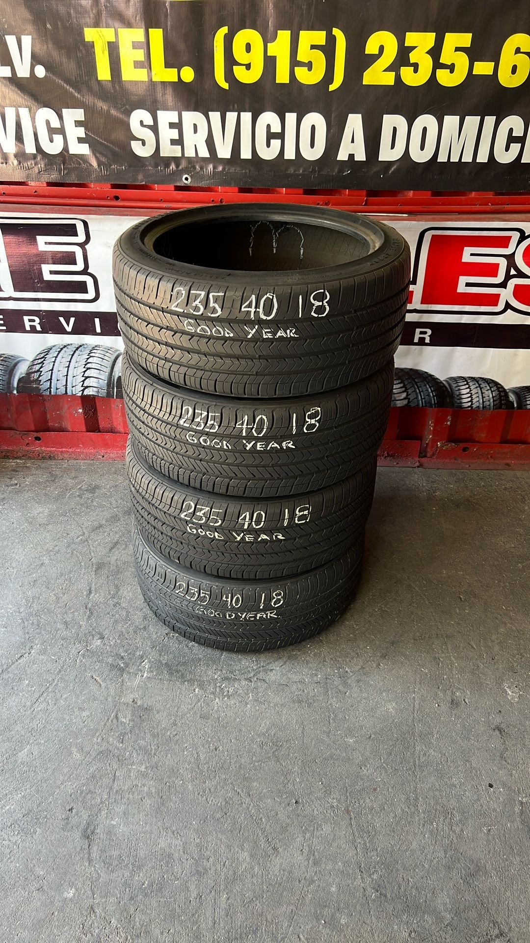 Set Of 4 Tires 235/40R18 Goodyear