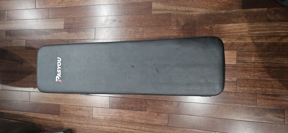 Flat Bench For Weight Training