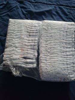 Huggies plus little snugglers