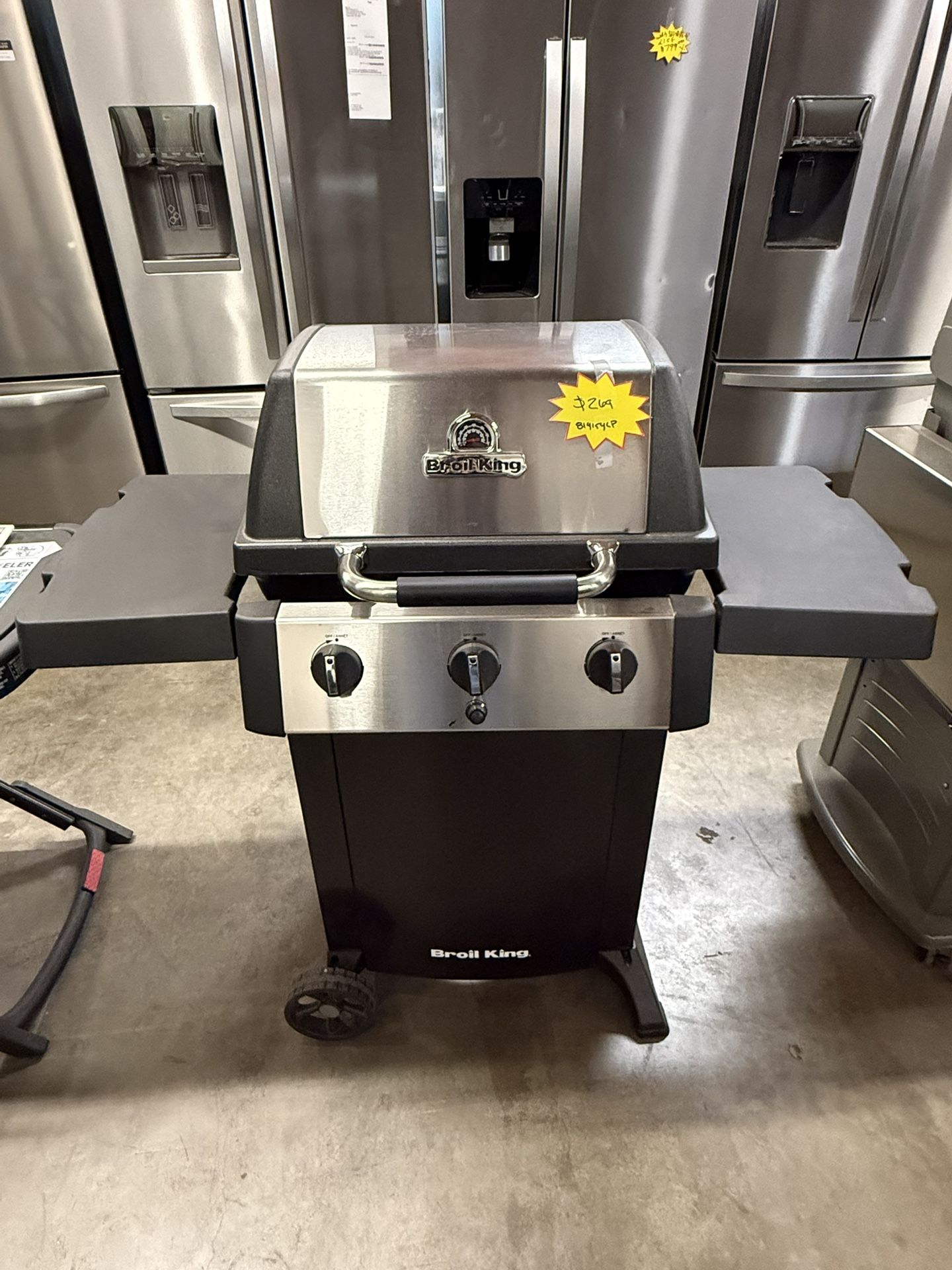 Broil King Gem 320 Series 3 Burner Black Freestanding Liquid Propane Gas Grill