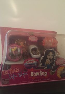 Lil' Bratz Life Style Playset - Bowling