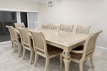Large Antique White 9pc Dining Set + Matching 4-Door Buffet - Pristine