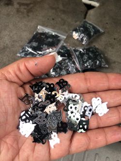 BLACK AND SILVER #18 CONFETTI-7 PACKS
