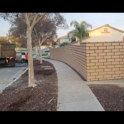 Garden Retainer, Concrete