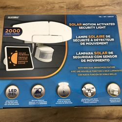 Sunforce 2000 Lumens Solar LED Motion Activated Security Light, New Sealed Box