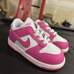 Toddler Pink Nike Dunks 