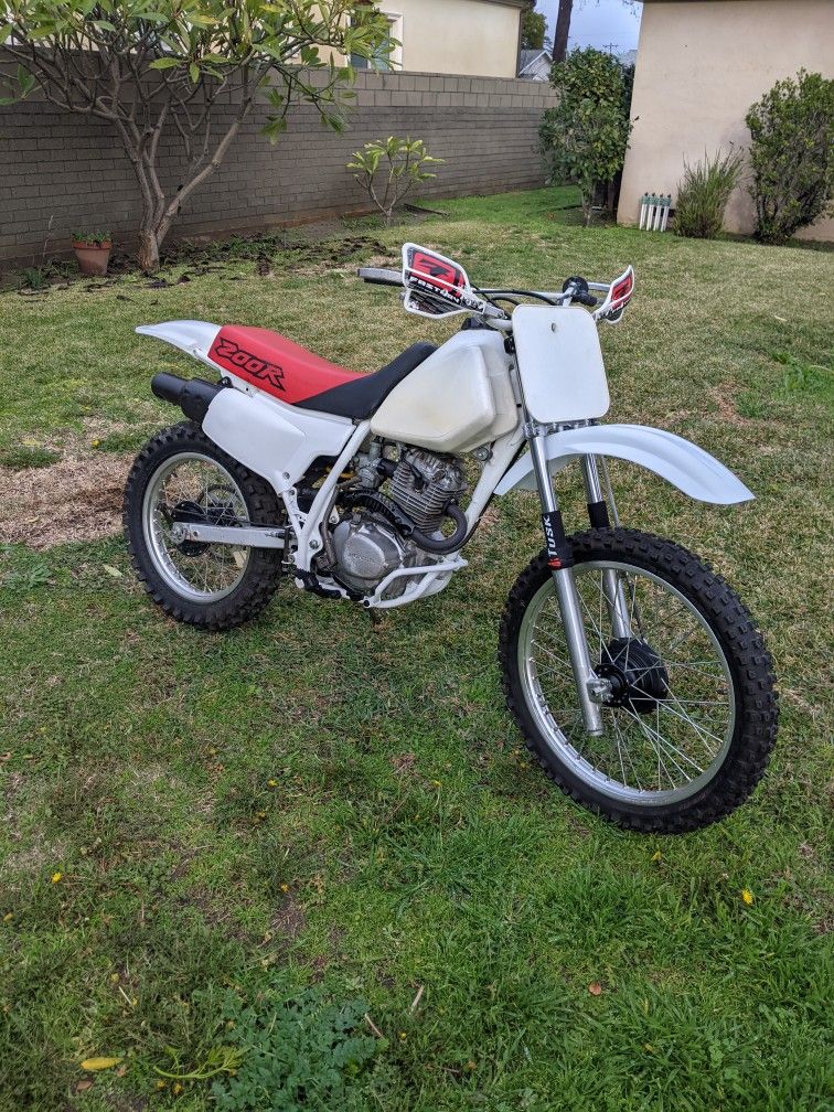 1999 Honda XR 200