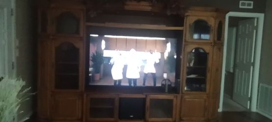 Tv with entertainment center