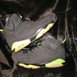 Size 13- 205. Jordan 6 Retro Electric Green 