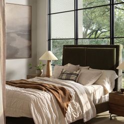 Bed Room Furniture 