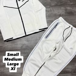 Nike Tech Set White