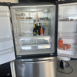 General Electric Refrigerator 