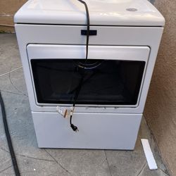Gas Dryer Maytag 