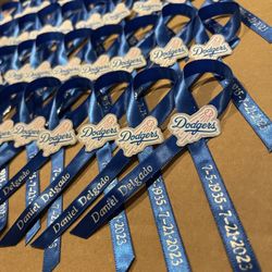 MLB Custom Dodgers Baseball Team Memory Cards Pin Ribbons Pin Back Buttons 