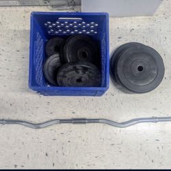 Curl Bar With Multiple Weights 