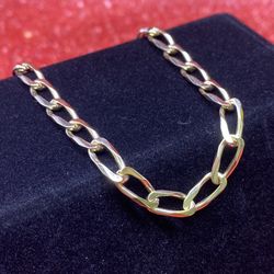 14k Oval Curb Bracelet 