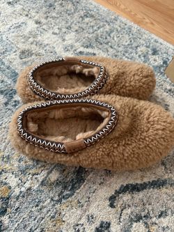 Uggs size 6