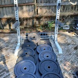 Fitness Gear PRO srl600 Rack with bumper plates.