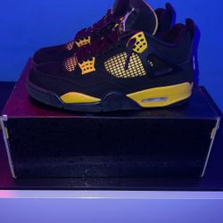 Jordan 4 Yellow Thunders Sz 8M (NEED GONE ASAP)