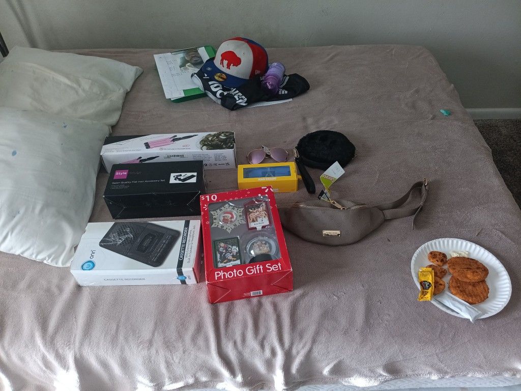 Every Thing For 15 Dollar