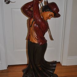 Beautiful Large Resin Statue, 42 Inch Lady Woman Golfer