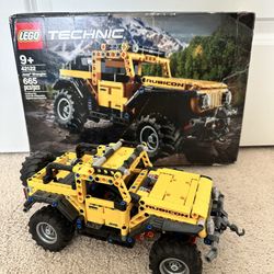 LEGO TECHNIC Jeep Wrangler Rubicon 42122 Model Set Complete Retired 