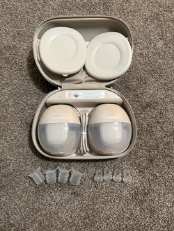 eufy Wearable Breast Pump S1 Pro with Charging Case
