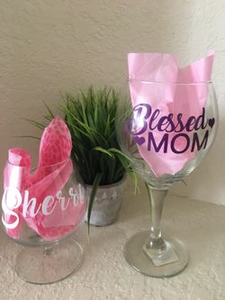 Personalized wine glasses