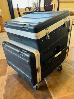 Touring  rack with patchbay