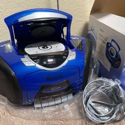 CD, Radio, and Cassette PLAYER (3 in 1)