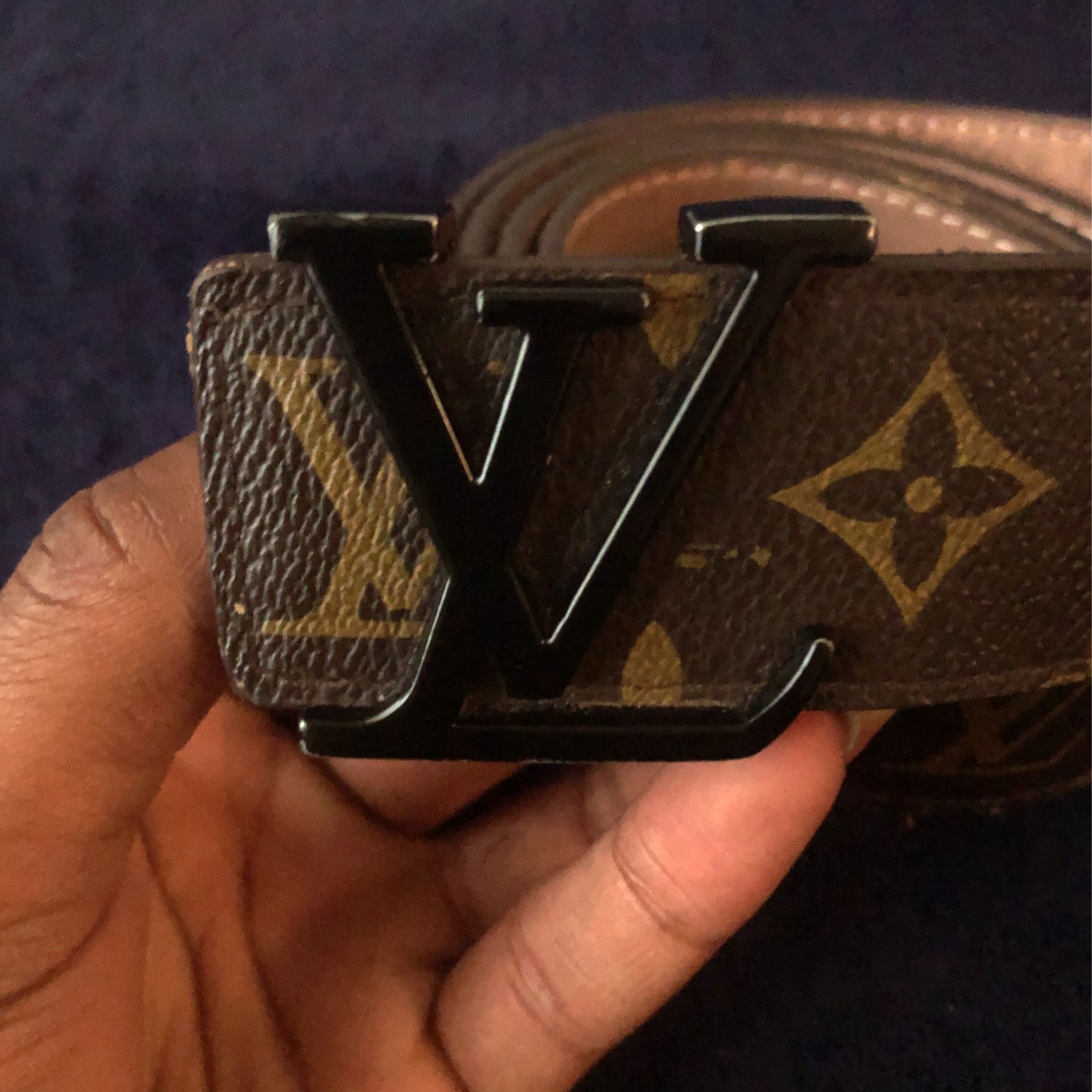 Brand new LV Supreme belt for Sale in Las Vegas, NV - OfferUp