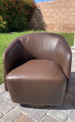 Leather Swivel Chair