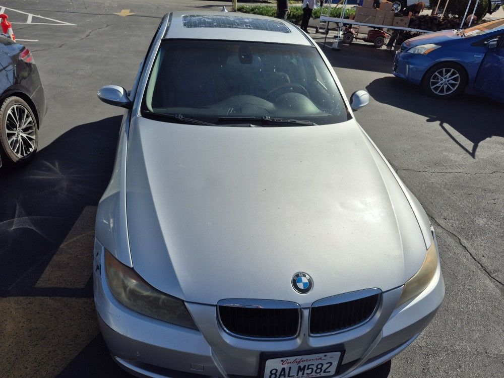 2006 BMW 325i