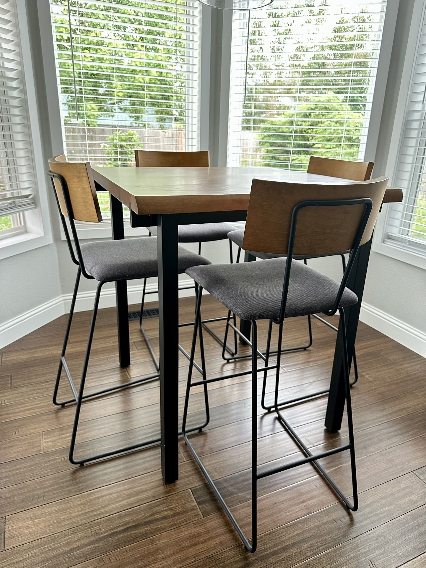 Pub Table and Chairs