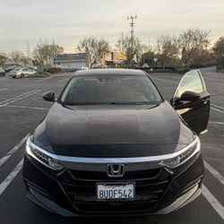 Honda Accord LX Sedan 2020 Clean Title.
