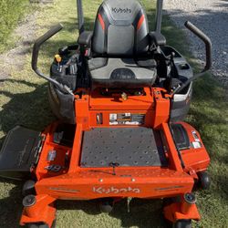 Kubota Zero Turn Mower 48”