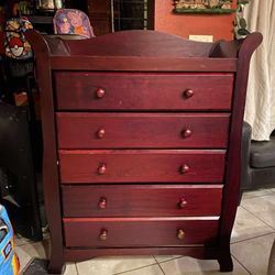 Storkcraft Avalon 5 Drawer Nursery Changer/ Dresser