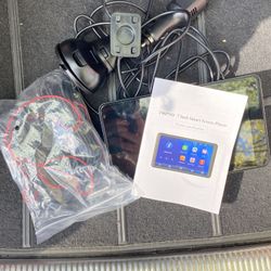 7” Touch Screen for Car Play