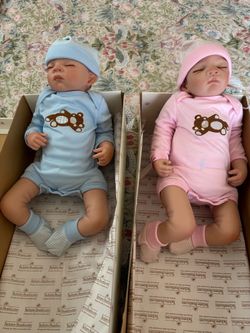 Real Looking Twin Boy/Girl Baby Dolls. Aston-Drake