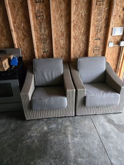 Outdoor Wicker Lounge Chairs with Cushions – Set of 2
