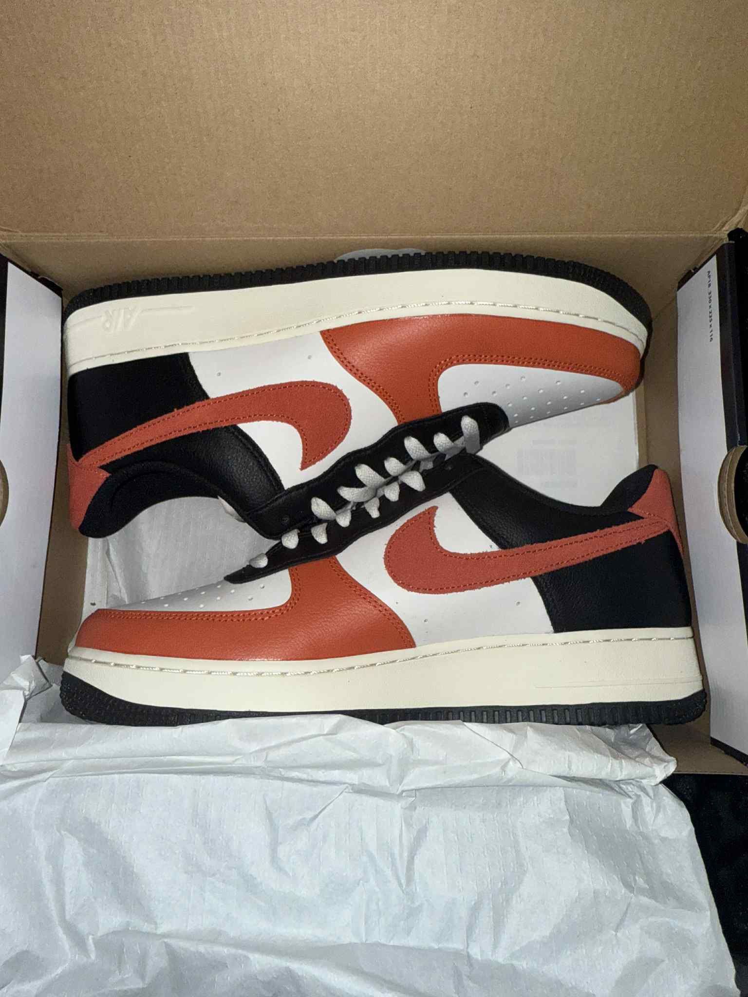 Men’s Airforce 1s ‘07