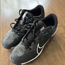 Size 5 Youth Baseball Cleats 