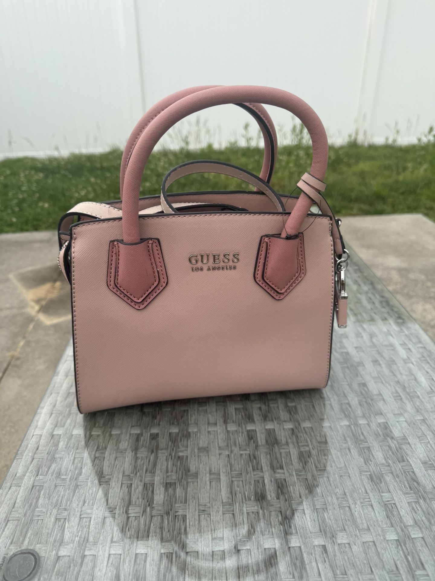 Guess bag