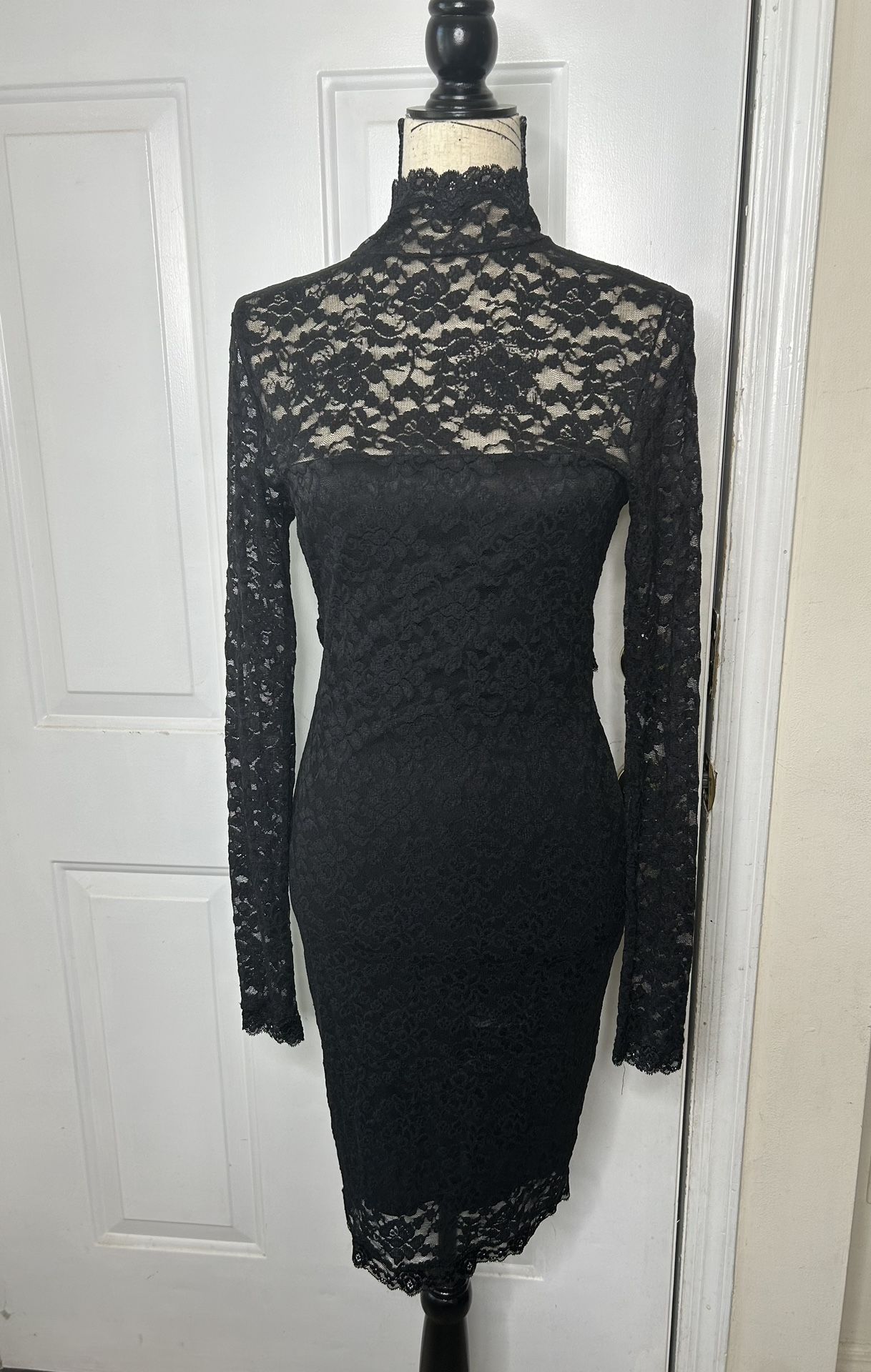 MODA International Dress