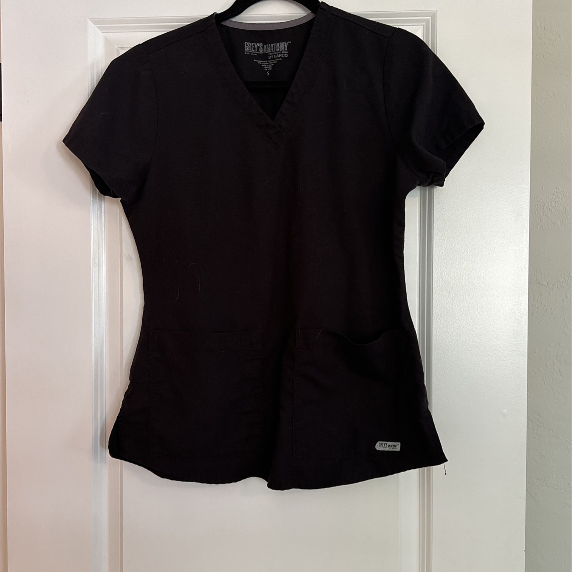Greys Anatomy Size Small Scrub Top
