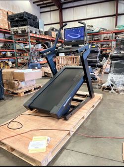 NordicTrack X24 incline treadmill with 40% incline & 12mph speed commercial